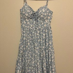 Size XS, bought it then never wore it, it’s beautiful just never got the chance